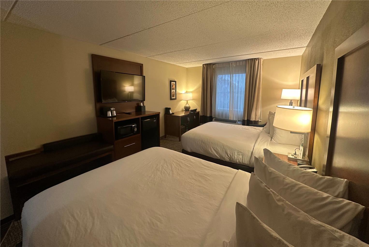 Wingate by Wyndham Pittsburgh West Mifflin - photo 8