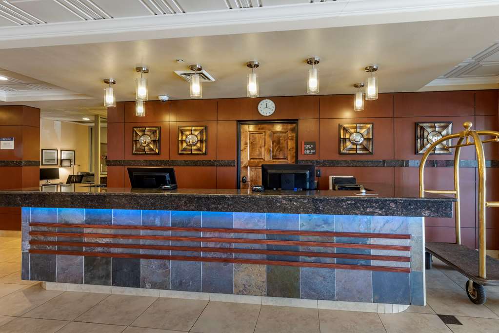 Best Western Brighton Inn - photo 12