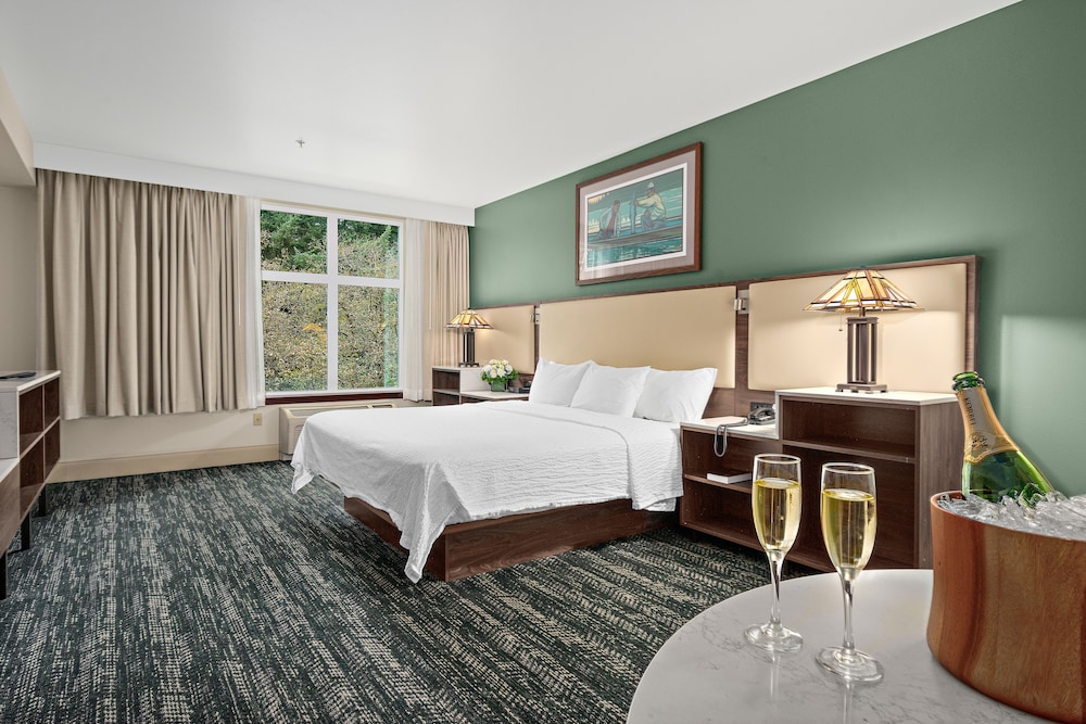 Lucky Eagle Casino Hotel — Rochester