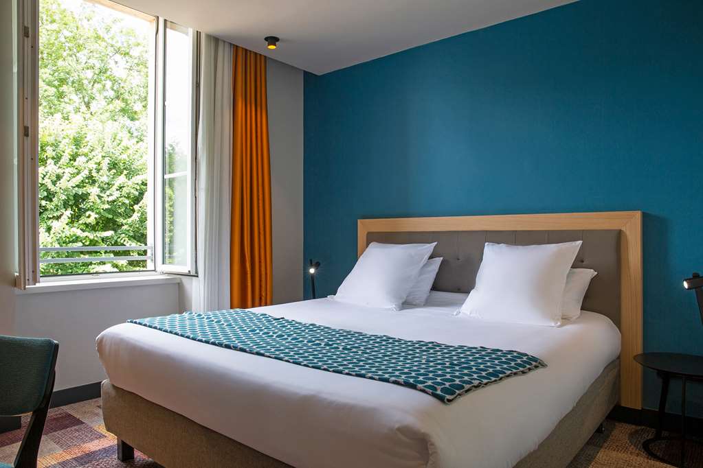 The Originals Boutique Hôtel des Sources in Pougues-Les-Eaux, France