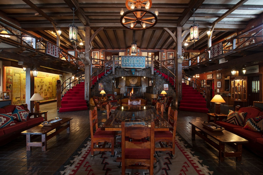 Hotel El Rancho - photo 5