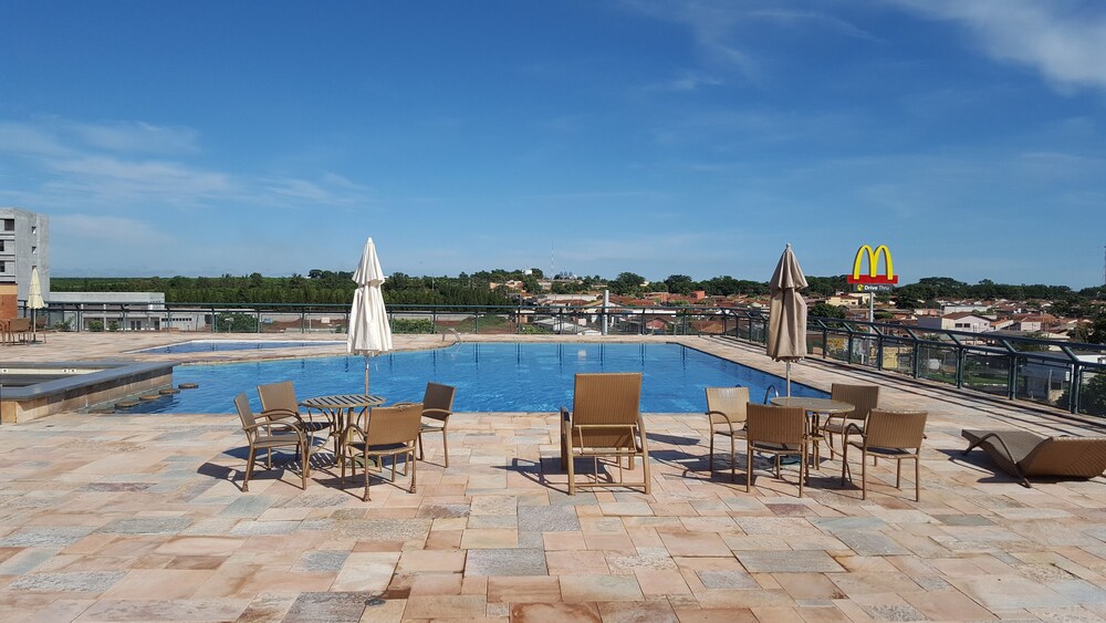 Hotel Plaza Shopping in Bebedouro, Brasil