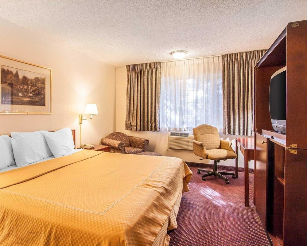Rodeway Inn & Suites Portland West Beaverton - photo 5