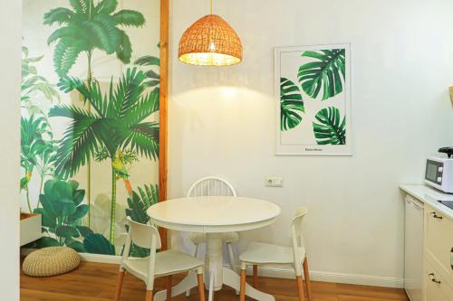 Unique and Beautiful 1BR Apt in Historic Tbilisi by Wehost