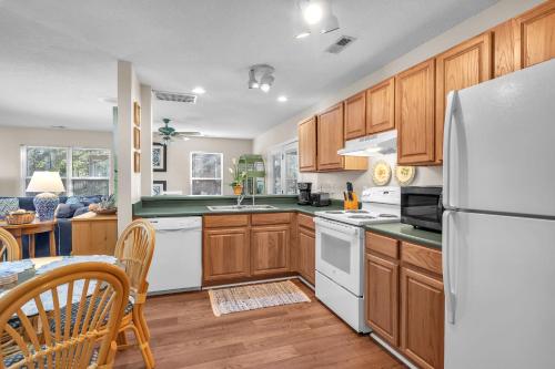 Atlantic Delight by Oak Island Accommodations - photo 43
