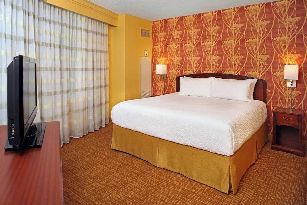 Courtyard by Marriott Baltimore Downtown Inner Harbor - photo 7