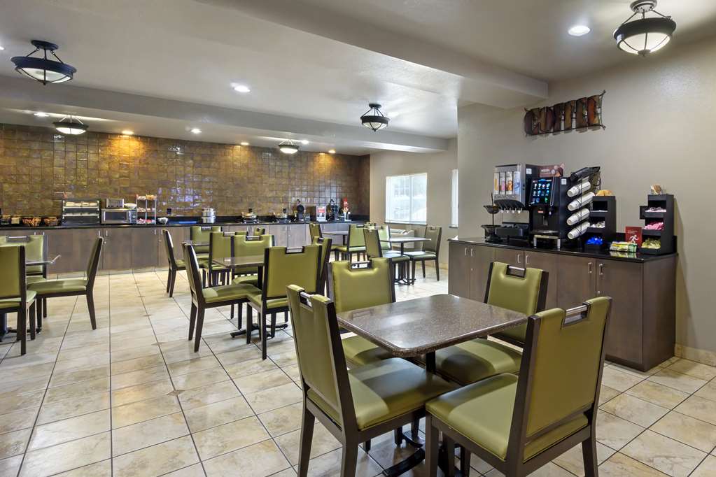 Best Western Plus Yakima Hotel - photo 45