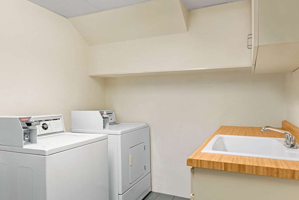 AmericInn by Wyndham Detroit Lakes - photo 78