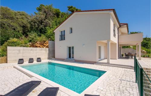 Cozy Home In Mundanije With Wifi — 4-Star Luxury Hotel in Rab, Croatia
