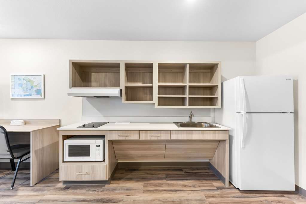 Woodspring Suites Bluffdale Salt Lake City - photo 22