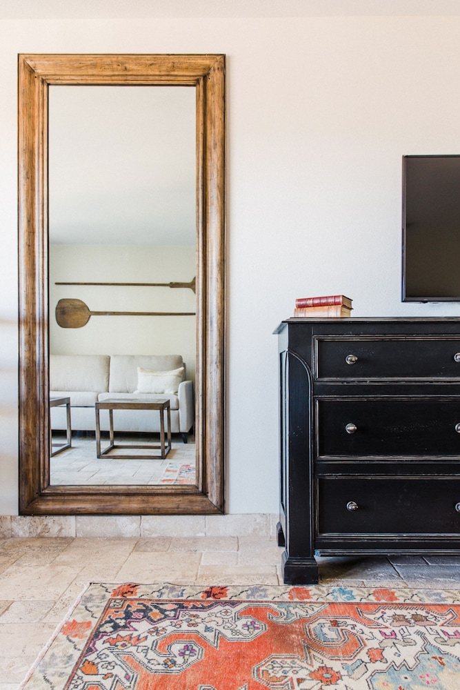 Hillside Boutique Hotel - photo 5