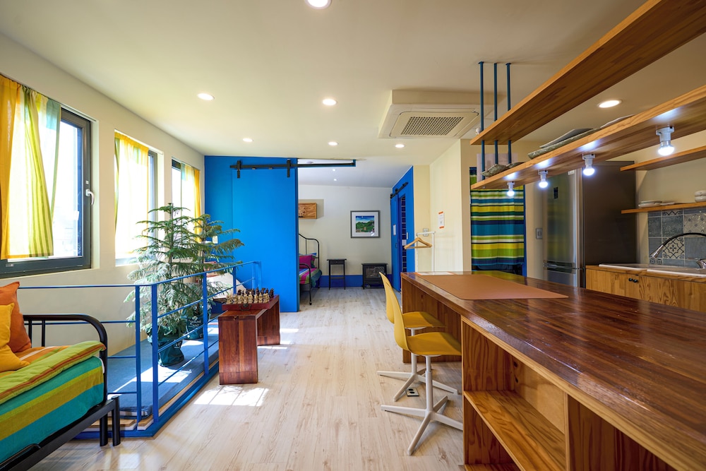 Hongdae Private Flats — 4-Star Luxury Hotel in Seoul, South Korea