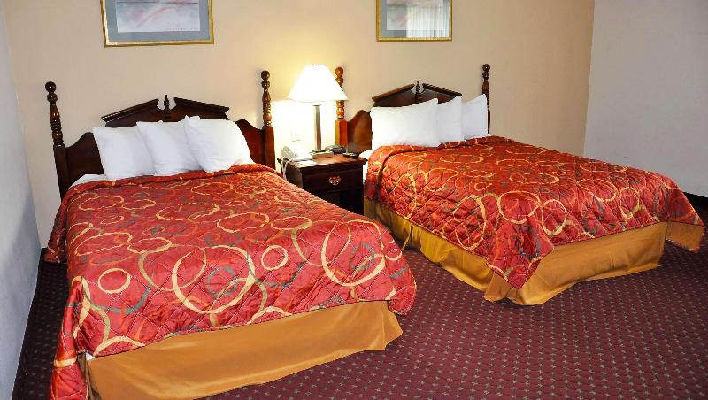 Days Inn Sandusky OH - photo 16
