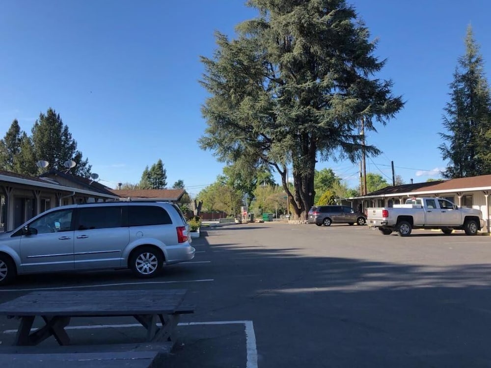 Kelseyville Motel - photo 28