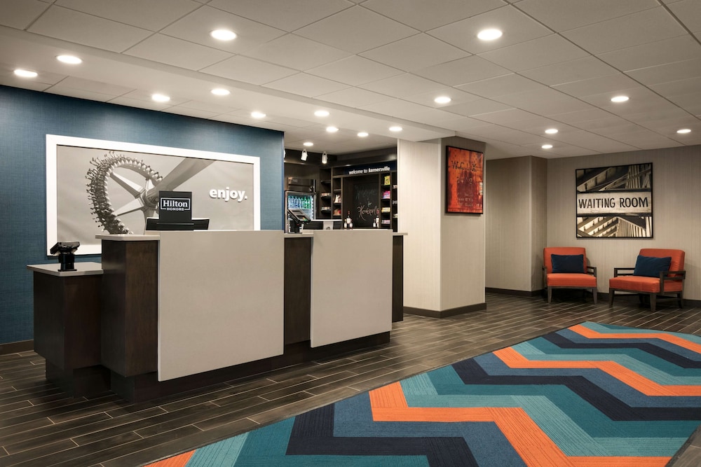 Hampton Inn Kernersville - photo 4