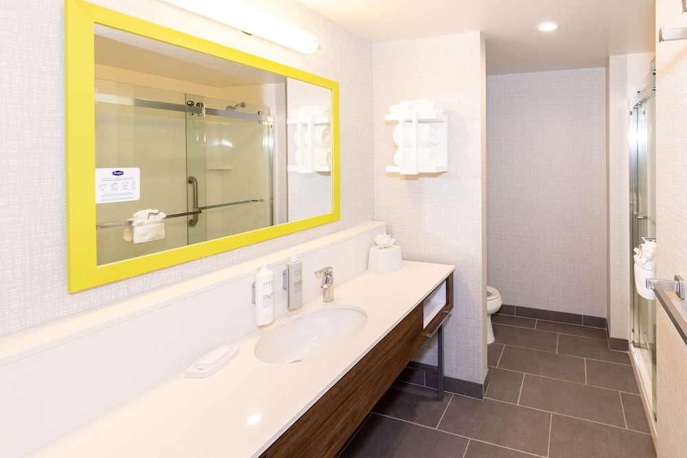Hampton Inn by Hilton Selma - photo 18