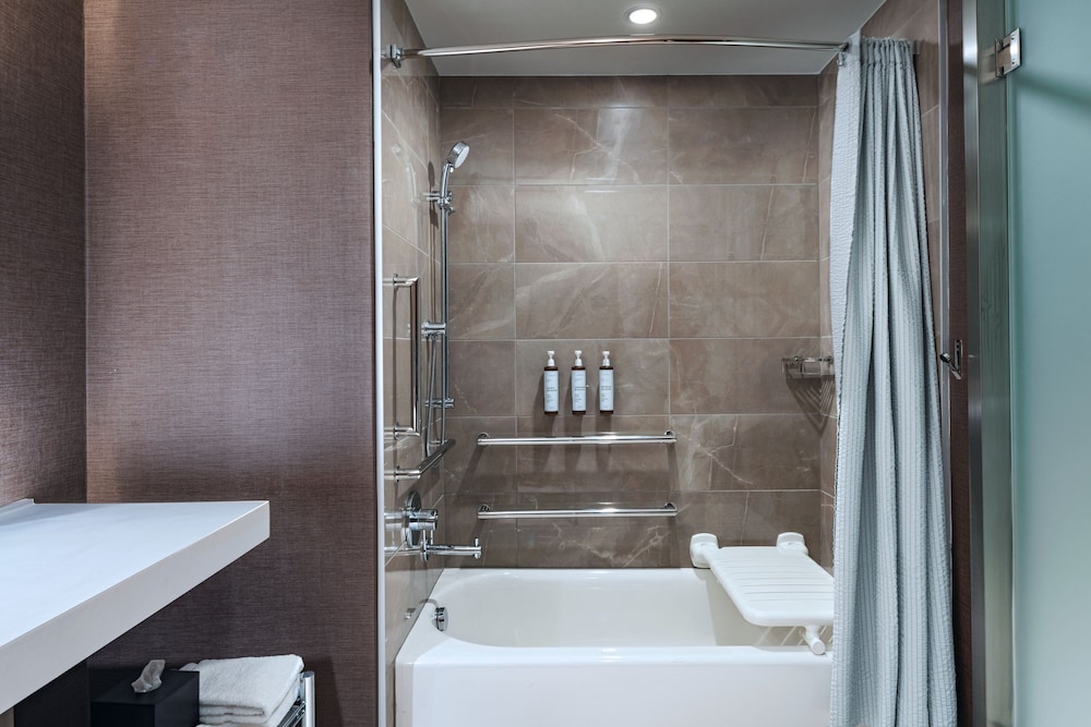 AC Hotel Waco Downtown - photo 11