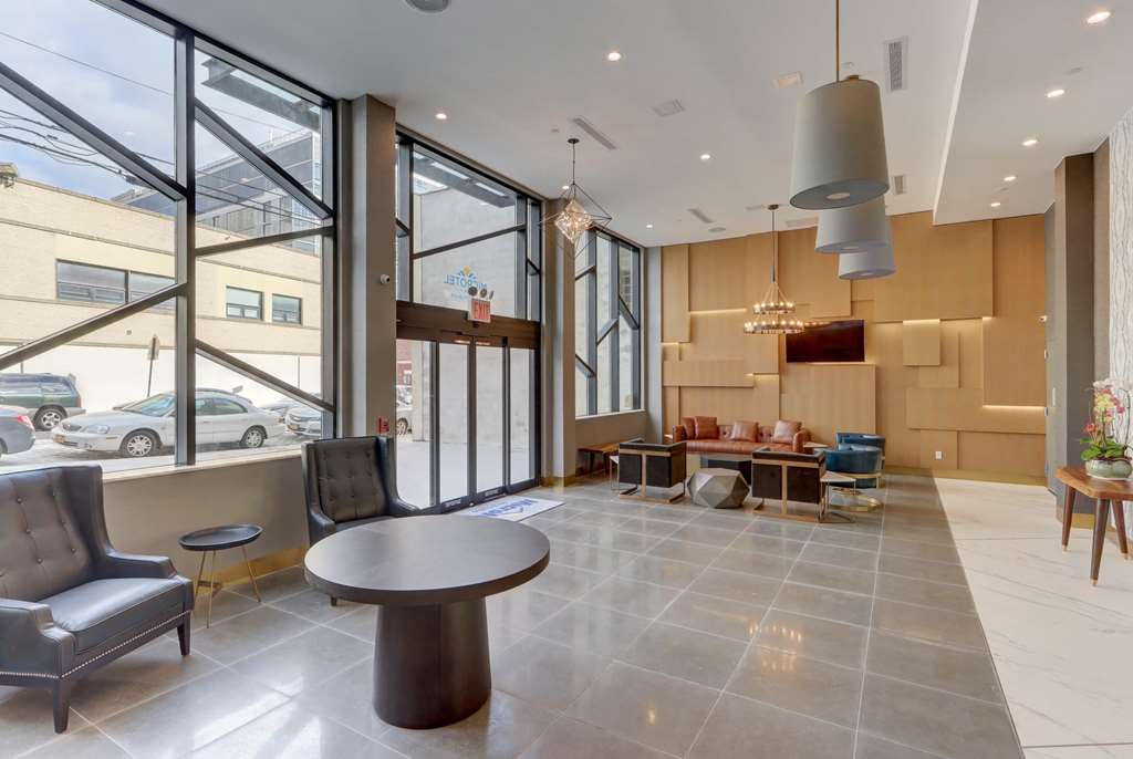 Microtel Inn by Wyndham Long Island City - photo 17