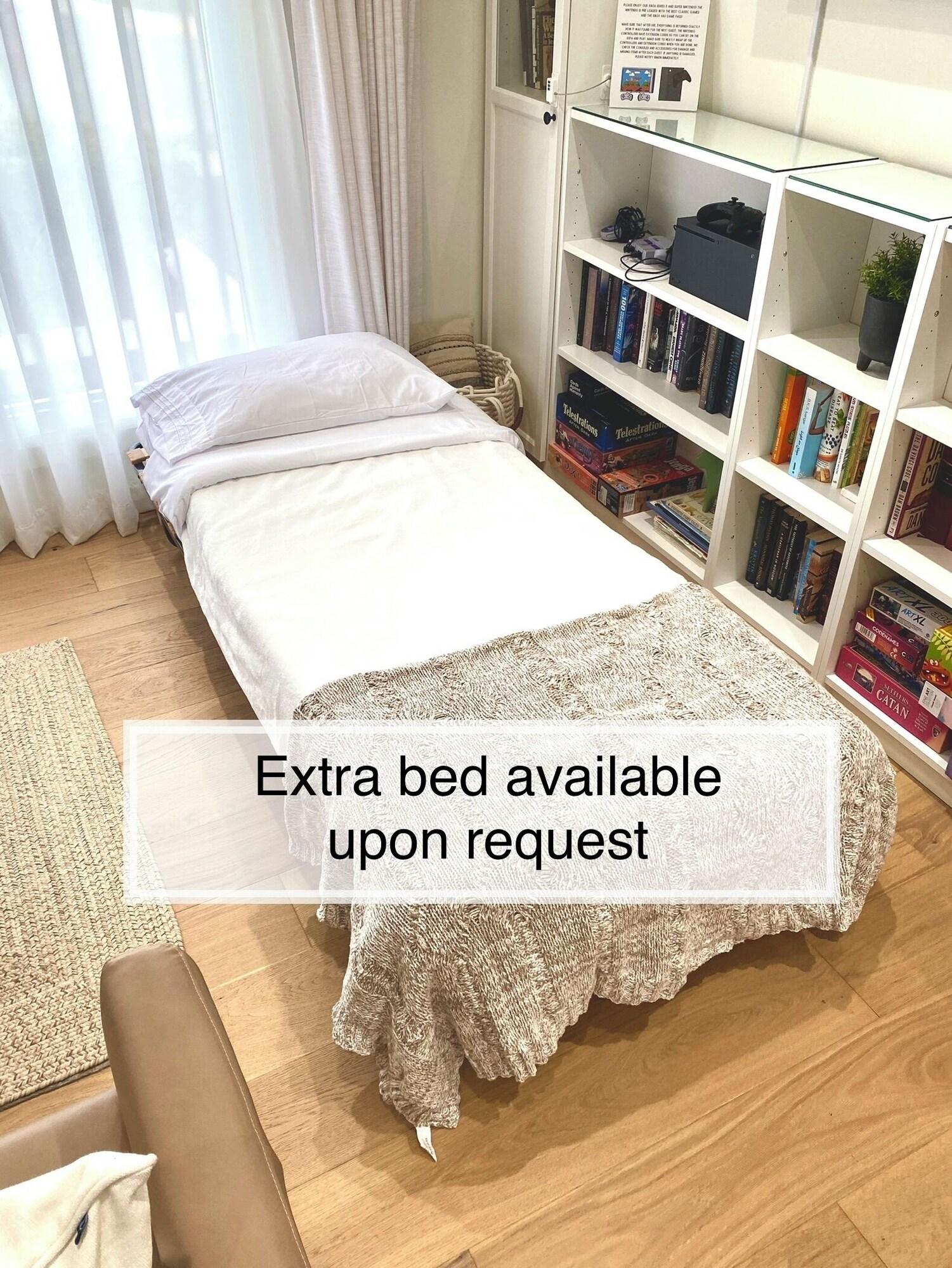 Bright 2 Bedroom Apartment — 4-Star Luxury Hotel in Burlington, Canada