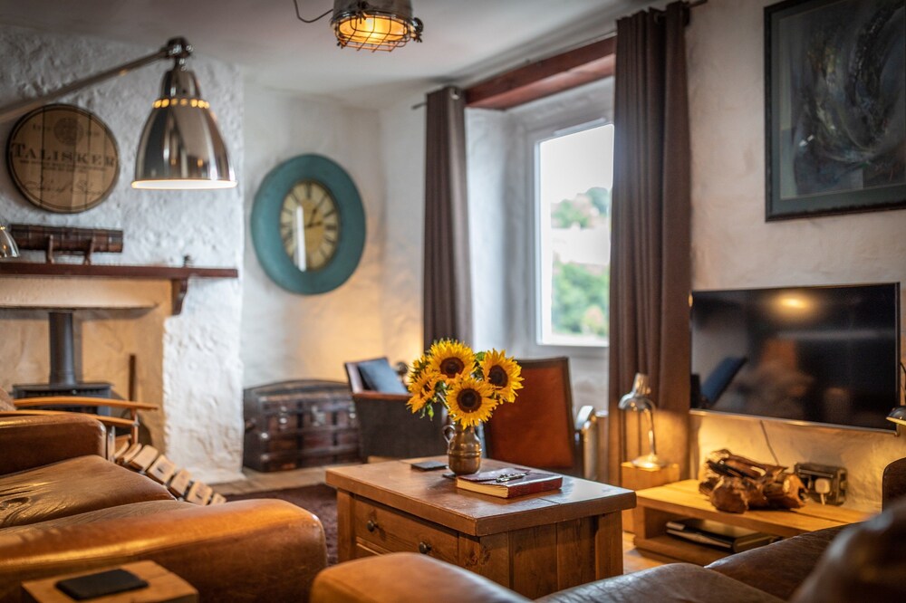 Quayside Apartment — 4-Star Luxury Hotel in Portree, United Kingdom