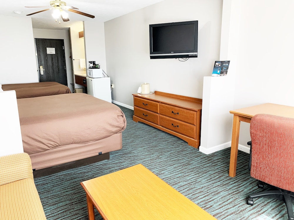 BridgePointe Inn & Suites by BPhotels Lincoln I 80 27th St - photo 8