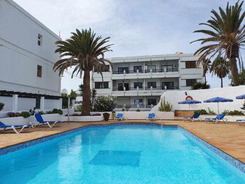 Costa Luz — 4-Star Luxury Hotel in Puerto Del Carmen, Spain