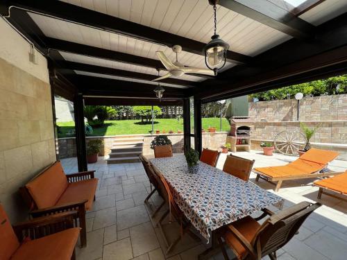 Villa Sissi — 4-Star Luxury Hotel in Bari, Italy