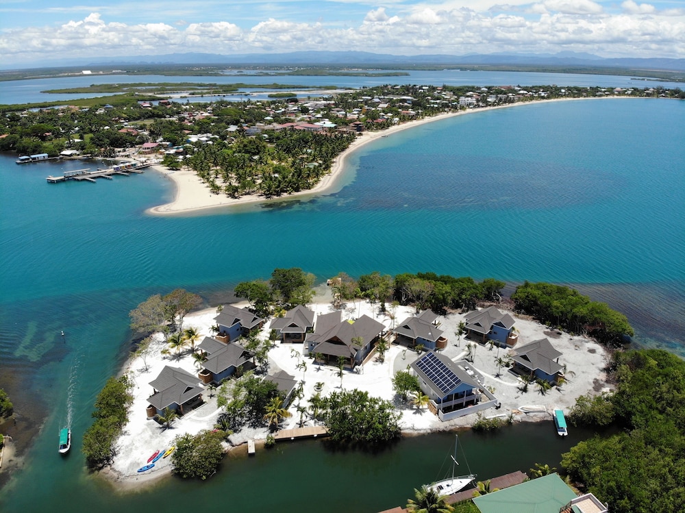 Enclave in Placencia, Belize