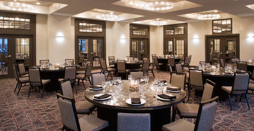 Embassy Suites by Hilton Las Vegas - photo 57