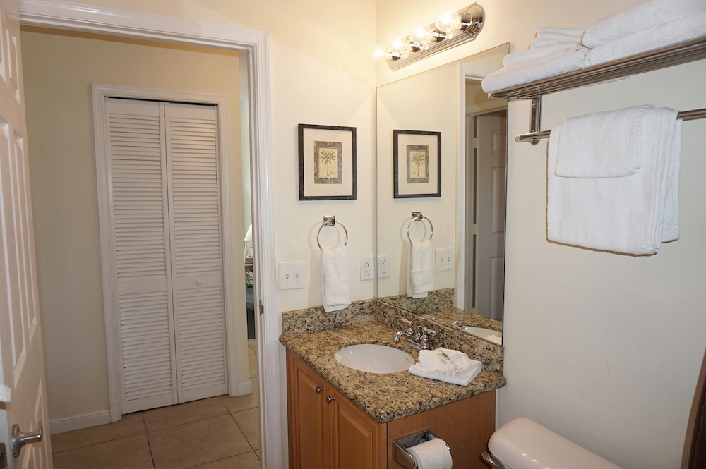 Boca Ciega Resort - photo 20