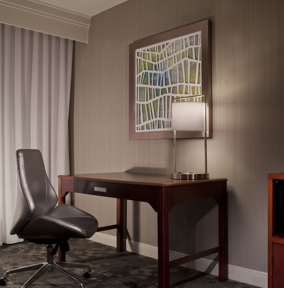 Courtyard by Marriott Bloomington - photo 5