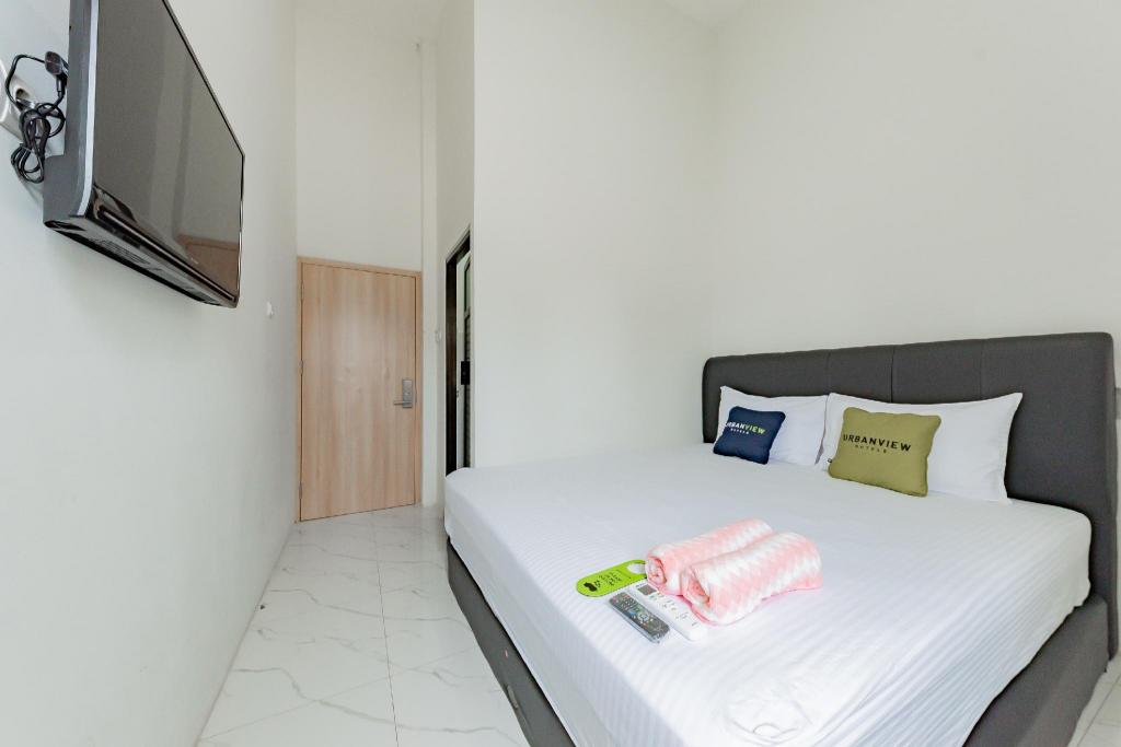 Urbanview Hotel La De Grizz Syariah Sampit by RedDoorz — hotel in Sampit