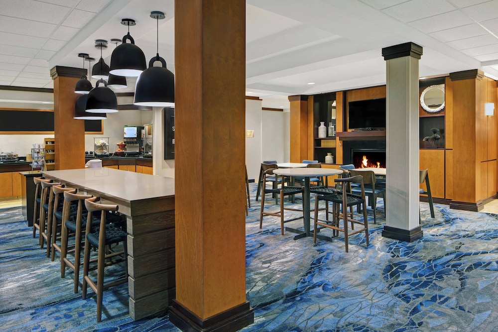 Fairfield Inn & Suites by Marriott Carlsbad - photo 32