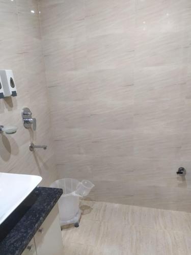 Limewood Stay Silver Studio Near Golf Course Road
