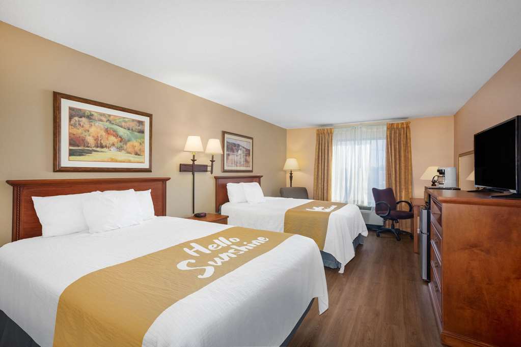 Days Inn & Suites by Wyndham Cuba - photo 22