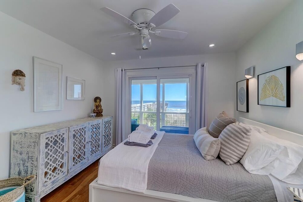 1619 E Ashley Namastay Oceanfront 4 Bedrooms - photo 8