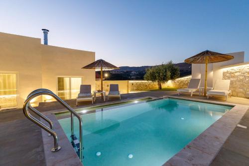 Georgioupoli Villa with heated private pool and BBQ — 4-Star Luxury Hotel in Georgioupolis, Greece