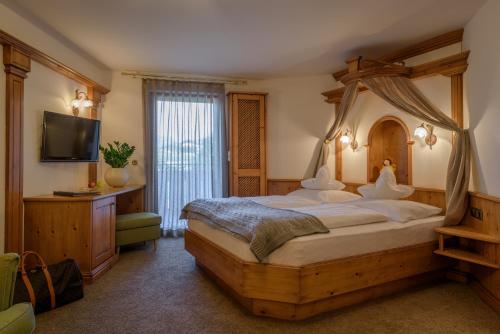 Hotel Gasthof Zum Mohren — Tesimo — photo 4