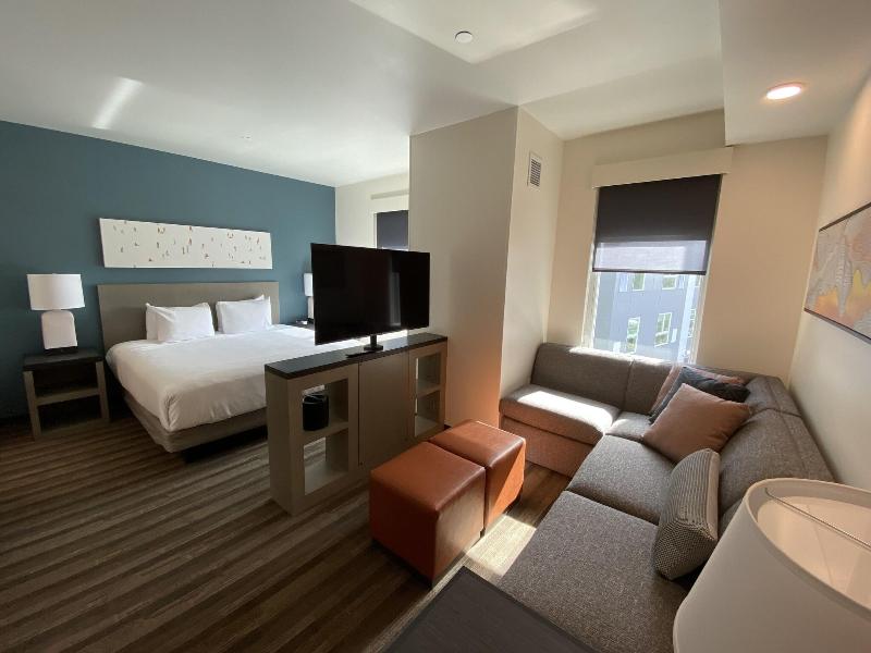 Hyatt House Portland Beaverton - photo 23