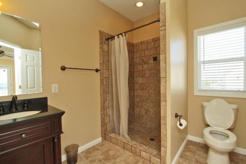 This Is It by Oak Island Accommodations - photo 24