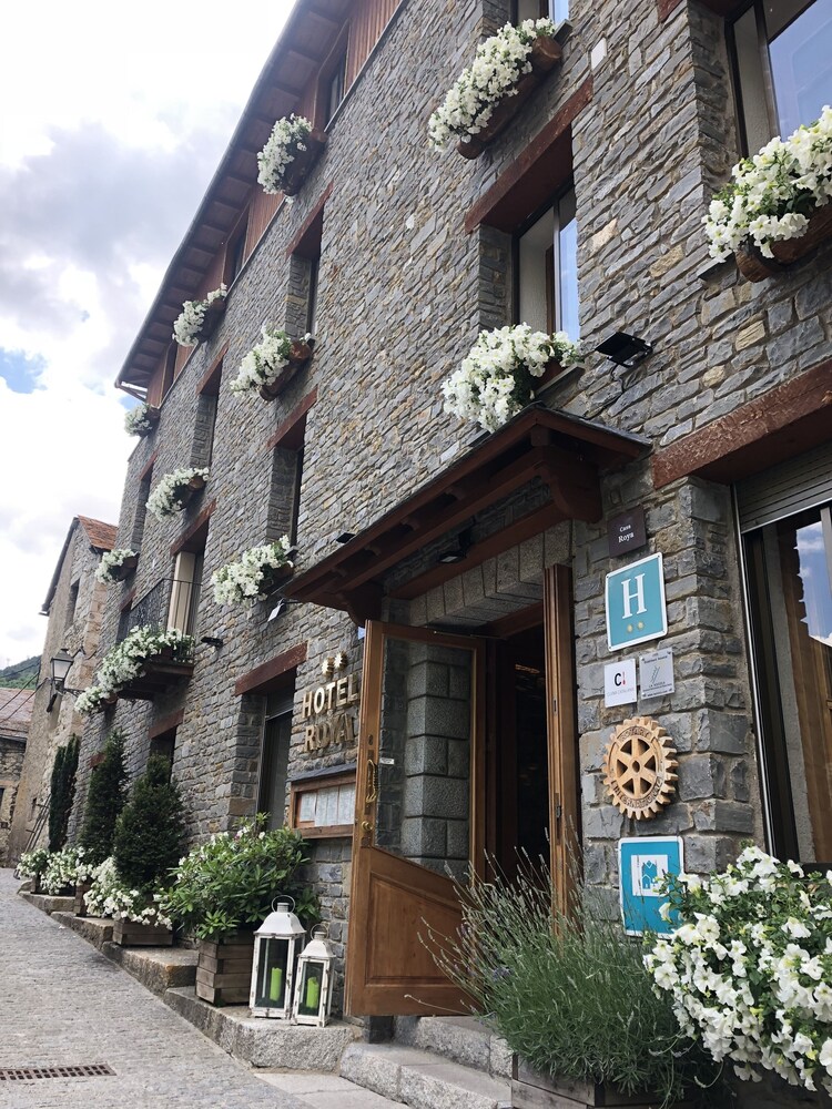 Hotel Roya - carbon neutral hotel in Espot