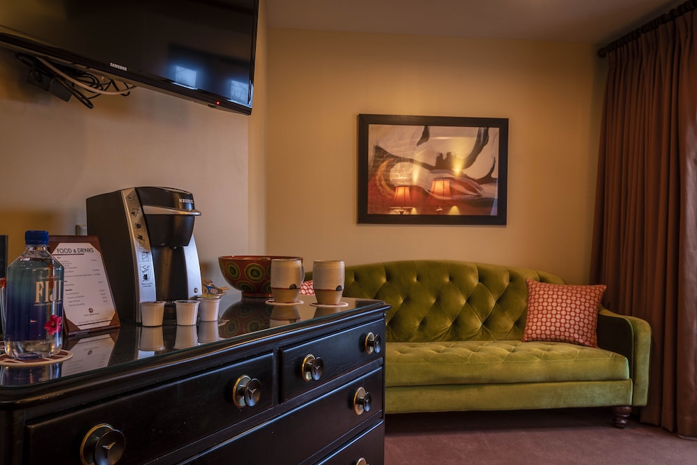 Hotel Broad Ripple - photo 14