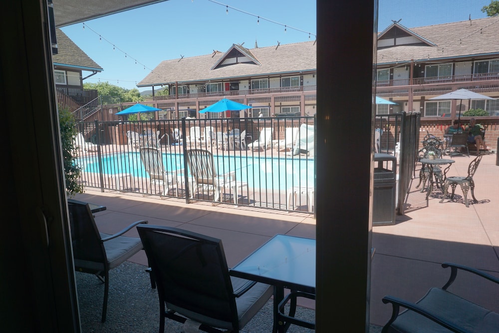 King Frederik Inn - photo 70