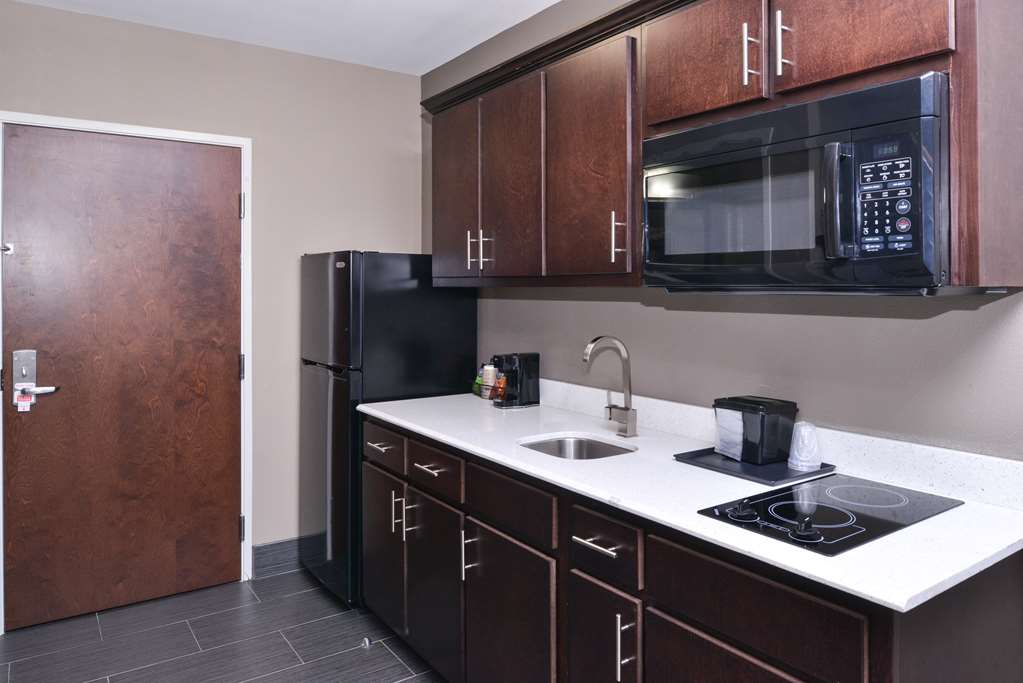 Americas Best Value Inn & Suites Southaven Memphis - photo 16