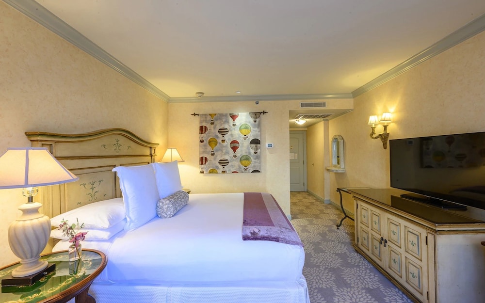 Delamar Greenwich Harbor - photo 15