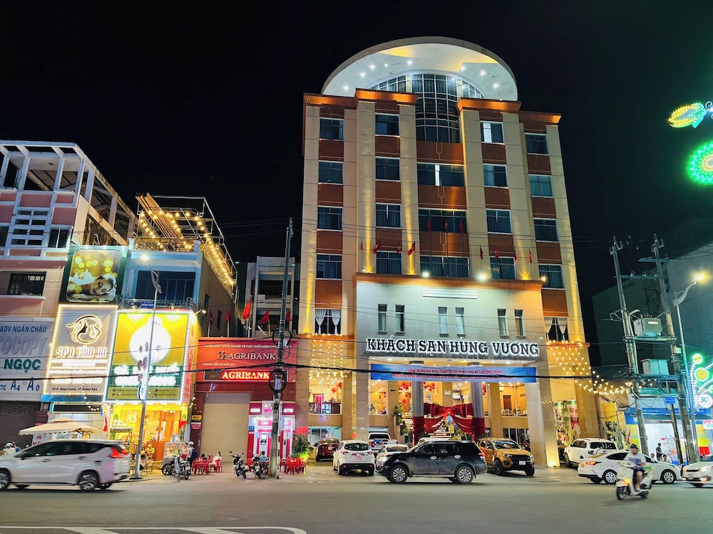 Hung Vuong Hotel - carbon neutral hotel in Quang Ngai