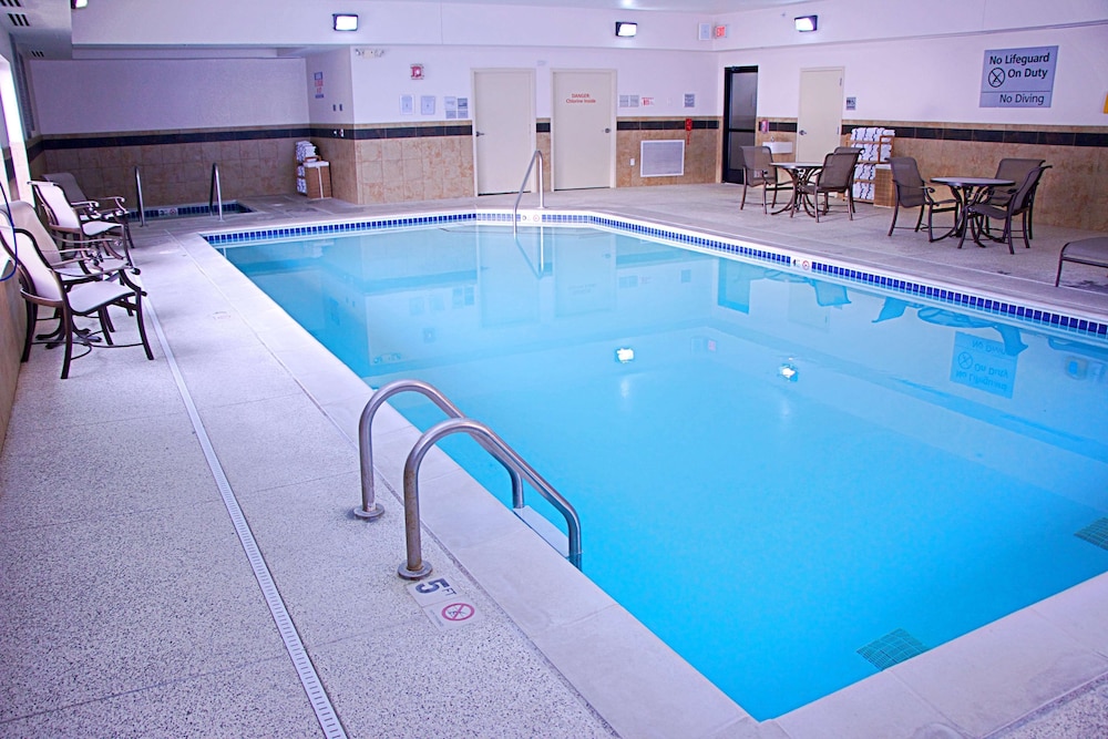Hampton Inn Sidney NE - photo 43