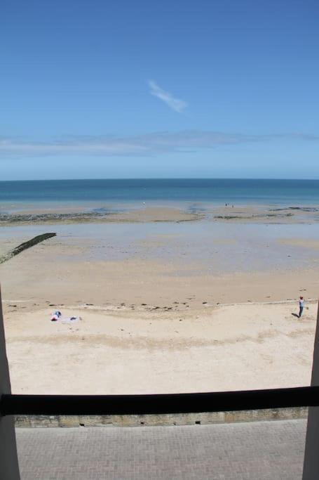 On the Beach — hotel in Saint-Aubin-Sur-Mer
