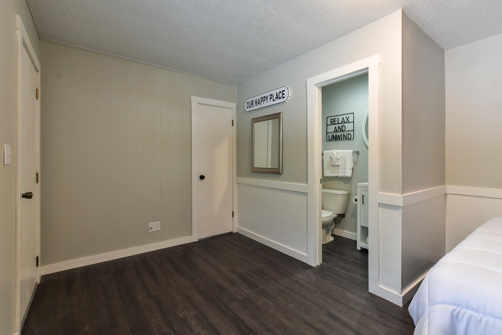 Kimberling Cove Resort - photo 14