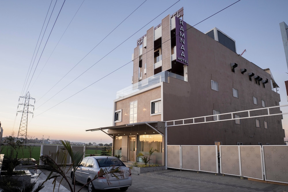Ramnaa Hotel - last minute hotel in Depalpur